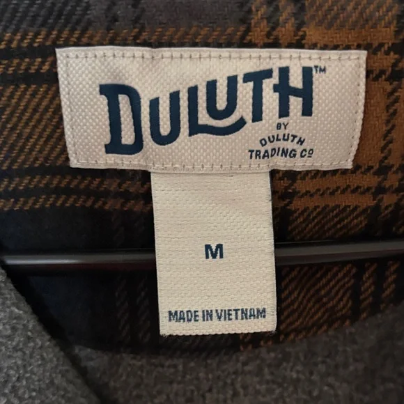 Duluth Trading Co Navy & Brown Plaid Hooded Flannel Shirt Jacket - Picture 4 of 9